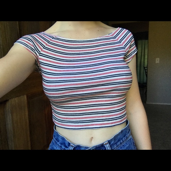 Striped Cropped T-Shirt - Picture 1 of 3